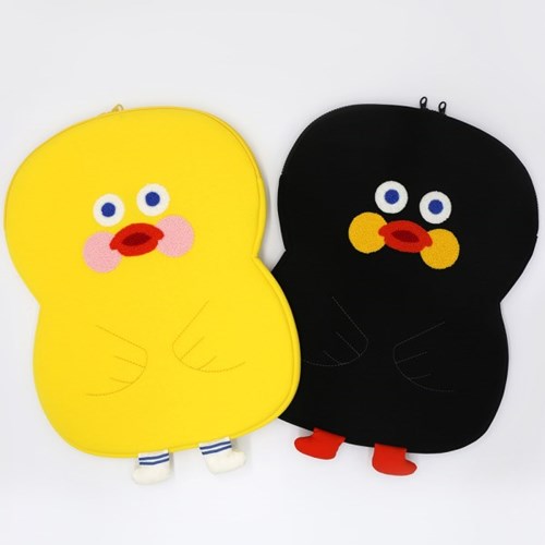 BRUNCH BROTHER: Duck Shape Laptop Pouch for13