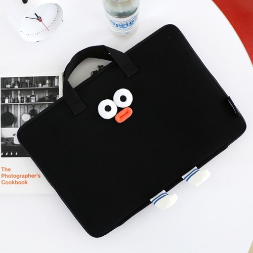 BRUNCH BROTHER: PomPom Laptop Pouch wide3