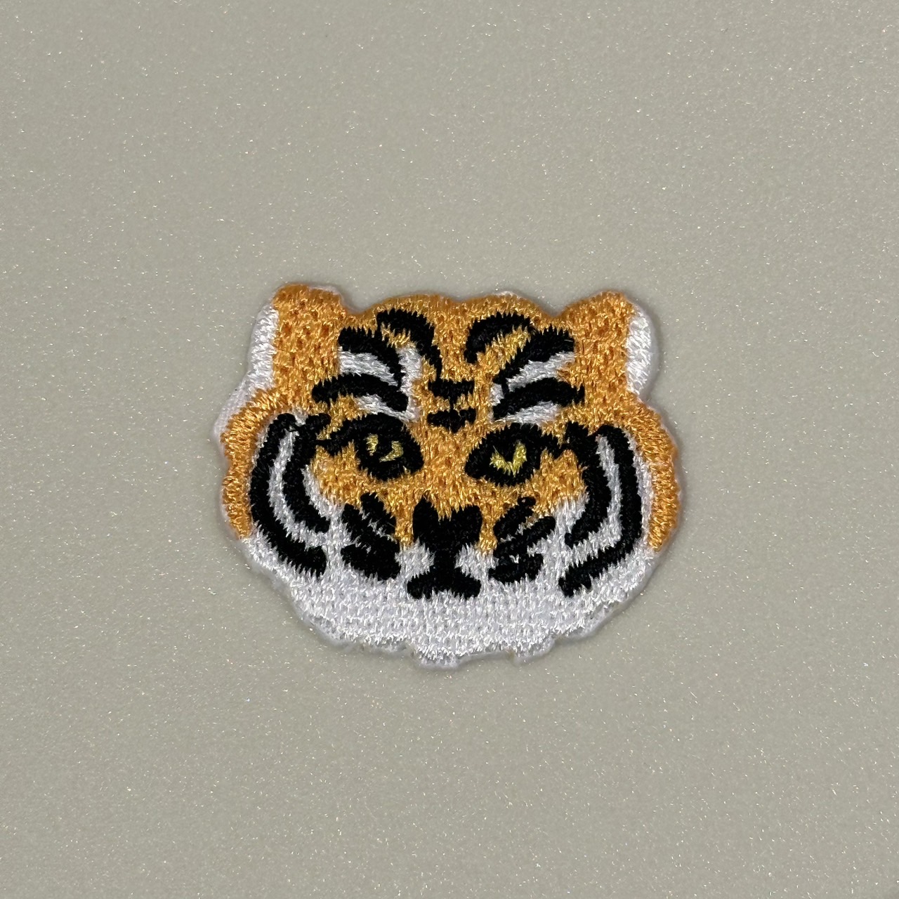 【Sunoa】real face tiger